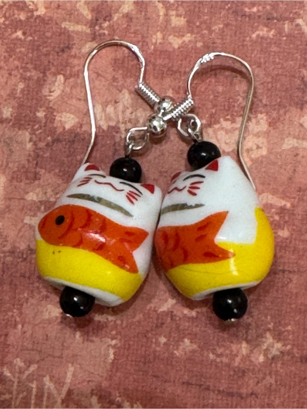 LUCKY CAT EARRINGS